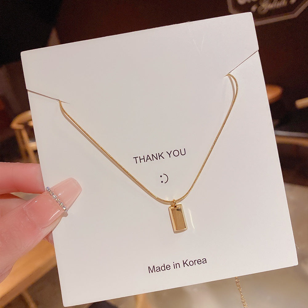 Women's Summer Fashion Heart For Design Simple Light Luxury Cold Style Necklaces