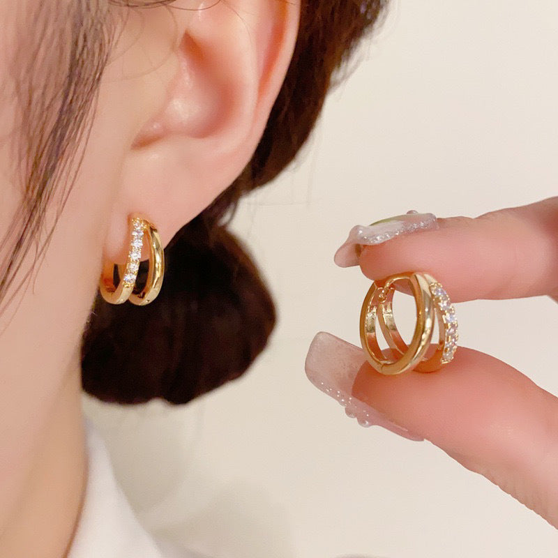 Women's Sier Full Diamond Clip Classic Circle Simple Affordable Luxury Ear Buckle