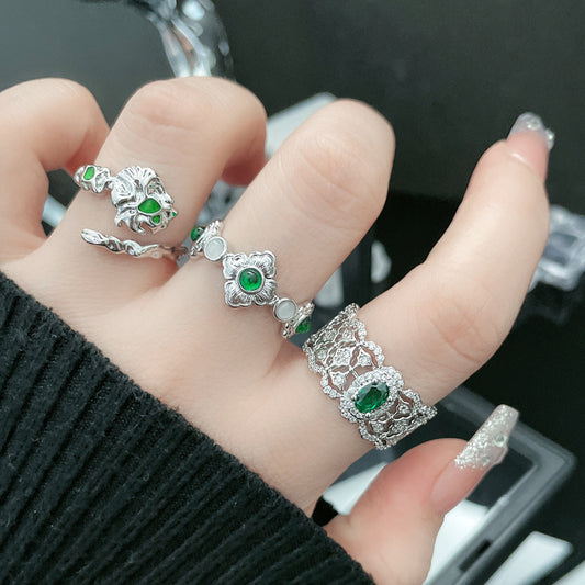 Women's High-grade Palace Style Hollow Brushed Vintage Rings