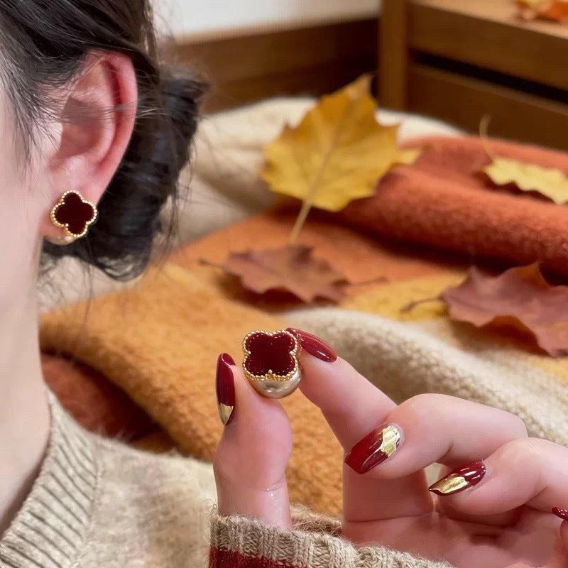 Women's Elegant Flocking Four-leaf Flower Red Design Earrings