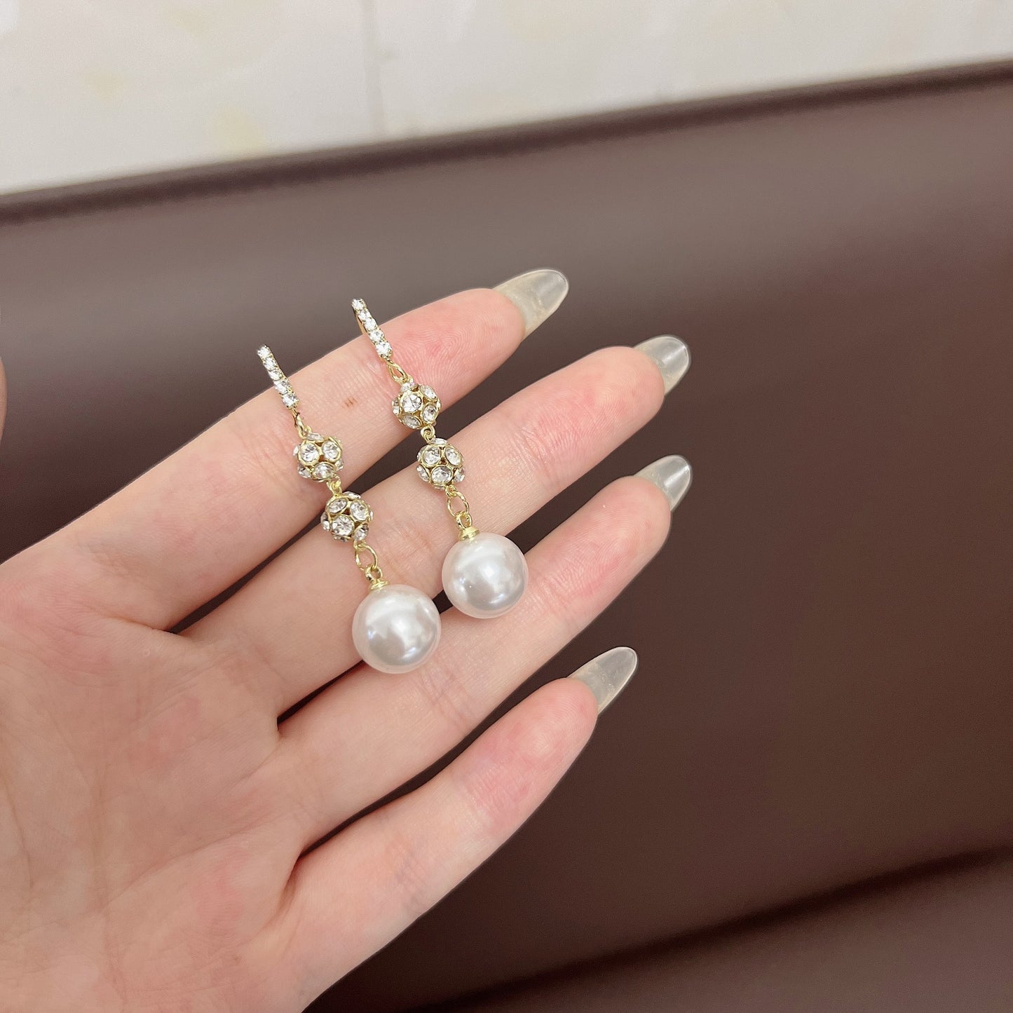 Women's Style Niche Design Long Pearl Fashion Exquisite Affordable Luxury Earrings