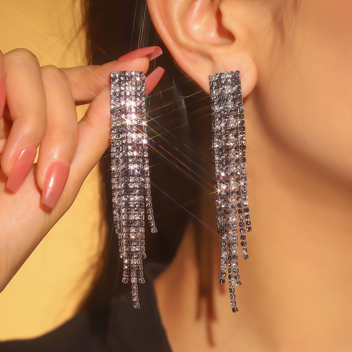 Women's Shiny Full Diamond Long Fringe High Earrings