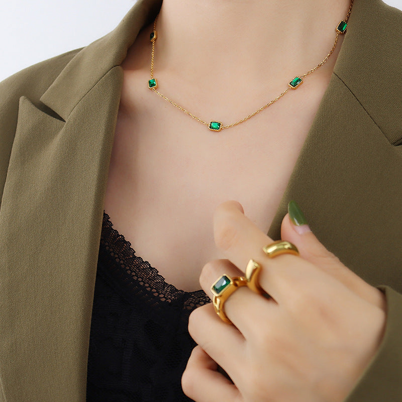 Women's Light Luxury Emerald Zircon Titanium Steel Necklaces