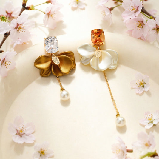 Women's French Style Zircon Flower Tassel Pearl Temperament Entry Lux Earrings
