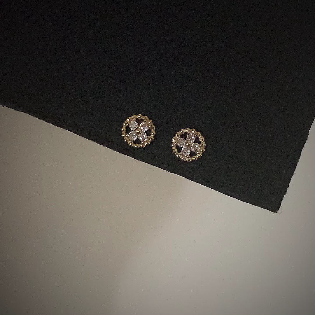 Sterling Sier Inlaid Zircon Sweet Cute Compact Stud Earrings