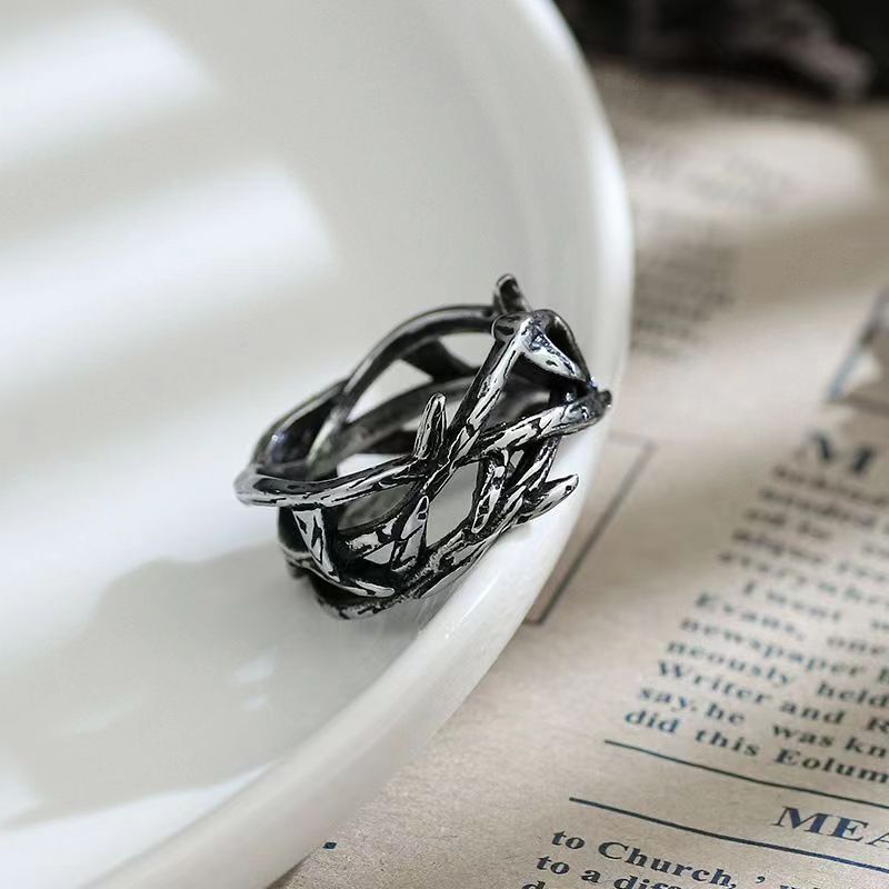 Women's & Men's Dark Cold Wind Vine Thorn Trendy Hip Hop Cool Ring
