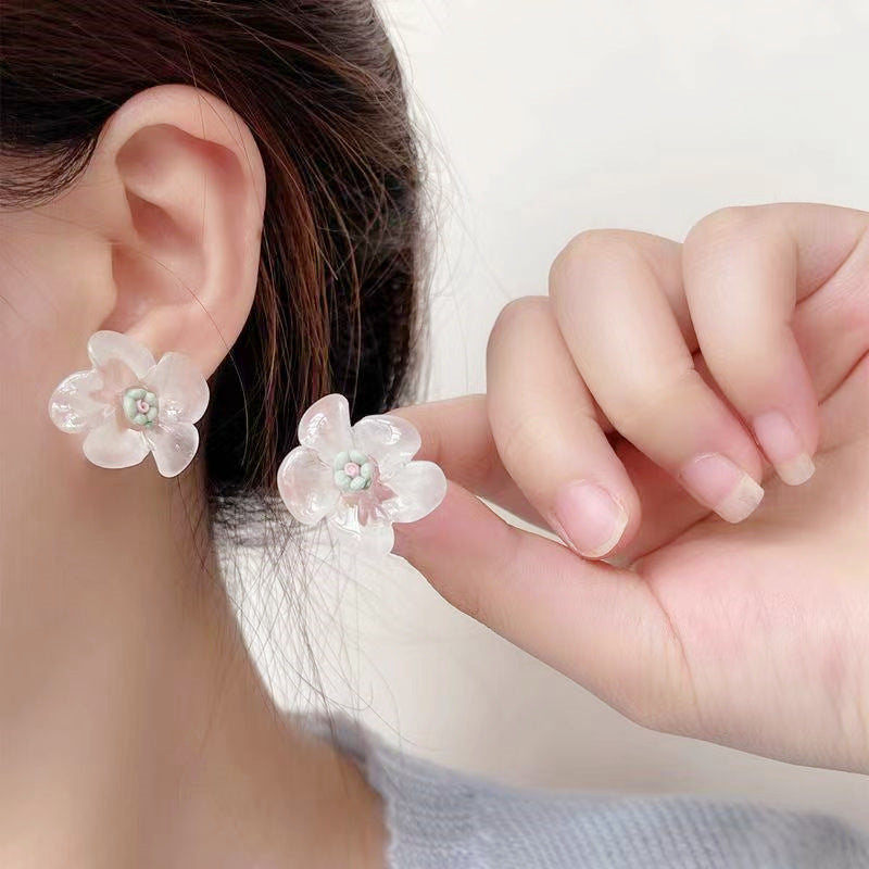 Women's Transparent Acrylic Flower For Temperament Wild Ear Stud Earrings