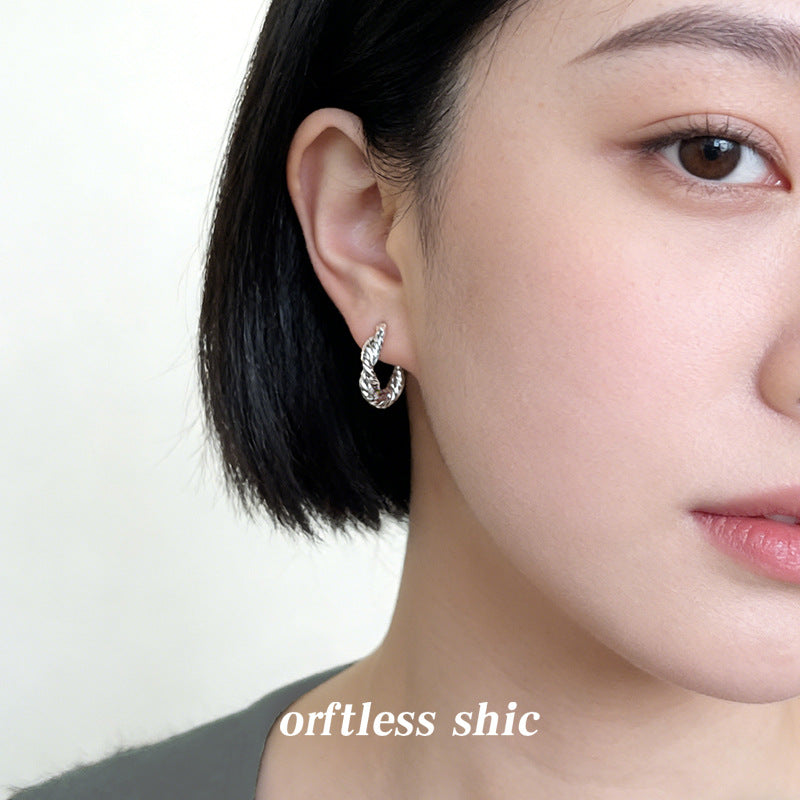 Personality Sweet Cool Style High Sense Fashion Commuter Ear Buckle