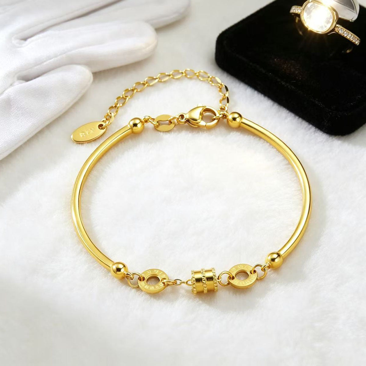 Women's Elbow Small Waist Titanium Steel Female Bracelet