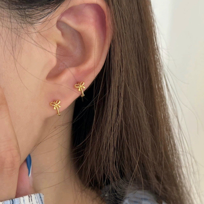 Women's Small Ear Clip Cute Sweet Design High-grade Earrings