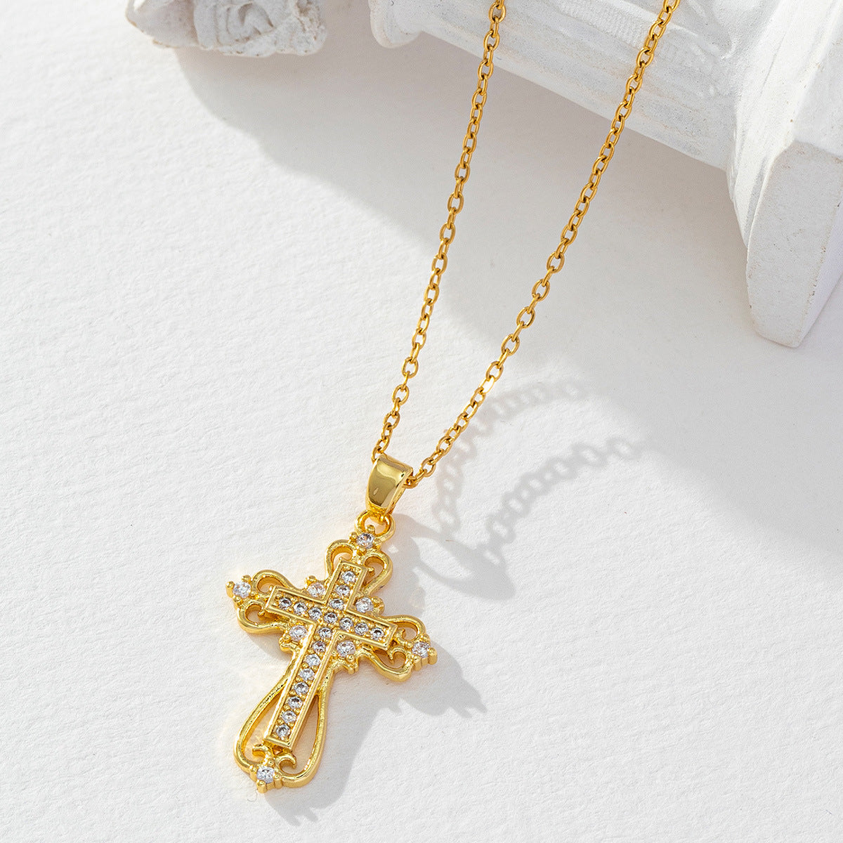 Women's Titanium Steel Palace Style Cross Light Luxury Necklace