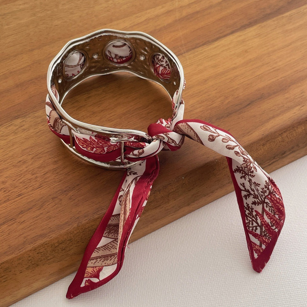 Women's High Sense Silk Scarf Wide Open-ended Design Vacation Bracelet