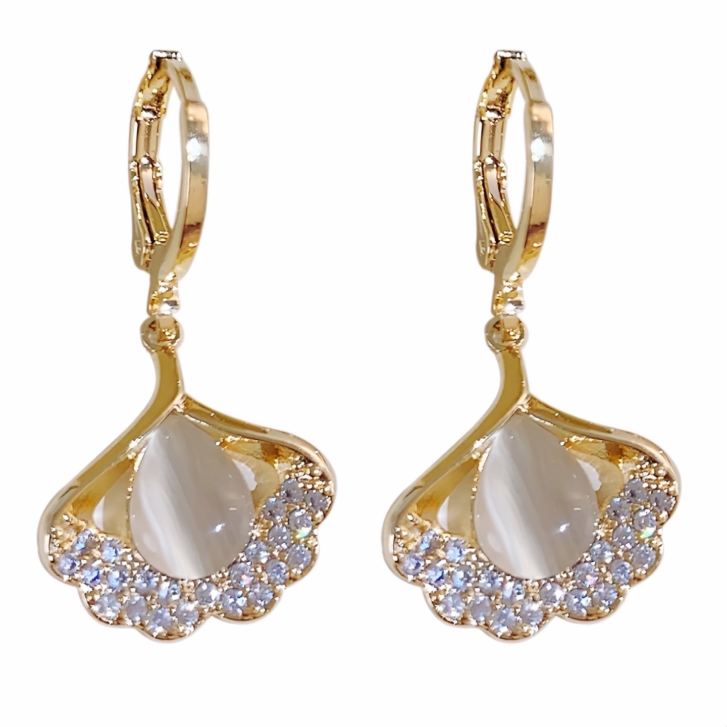Female Temperamental Minority Design Sense Clip Light Ear Buckle