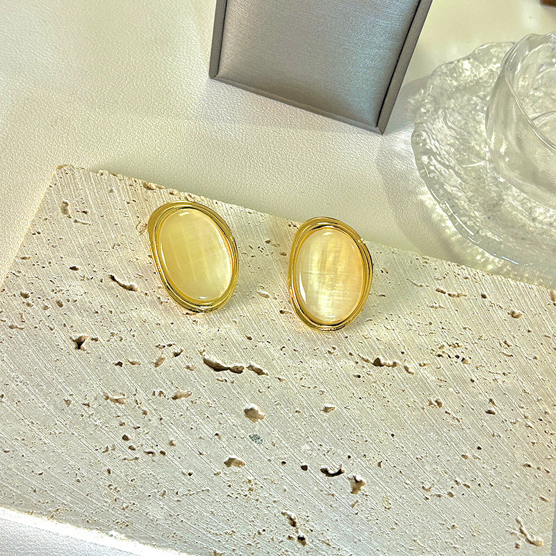 Court Opal Bean-shaped High Sense Female Niche Elegant Rings