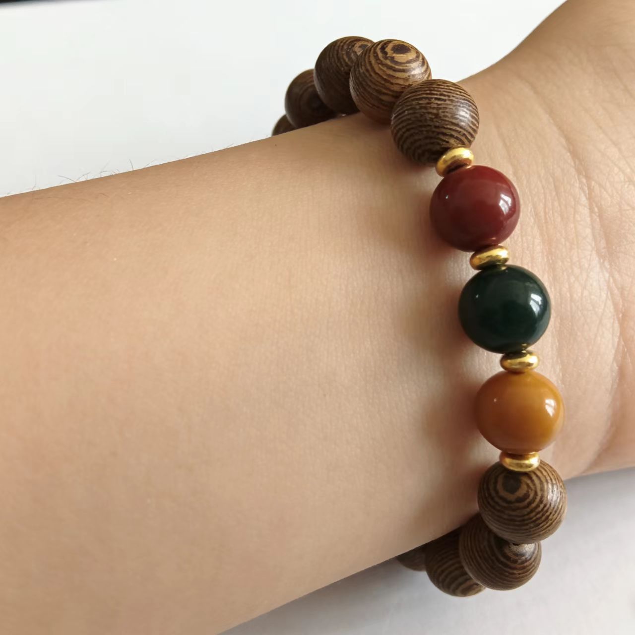 Joint Traffic Light Buddha Beads Wood Gold Silk Bracelets