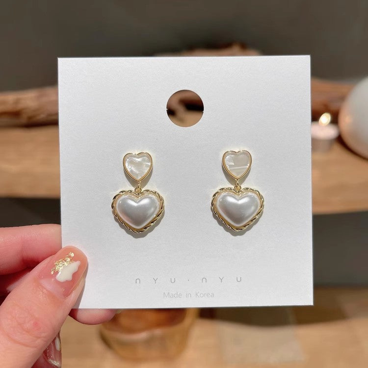 Ear Light Luxury Minority High-grade Fashion Sweet Earrings