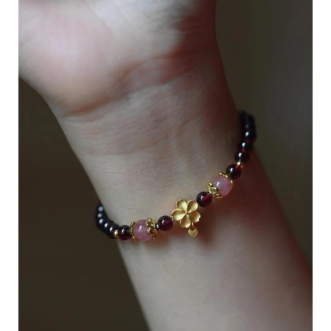 Women's Gilded Peach Blossom For All Match Special Interest Light Luxury Bracelets