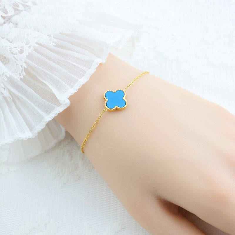 Four-leaf Clover Single Flower Pastoral Style Bracelet