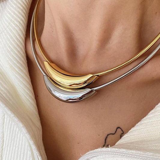 Women's French Retro Simple Temperament Stainless Steel Necklace