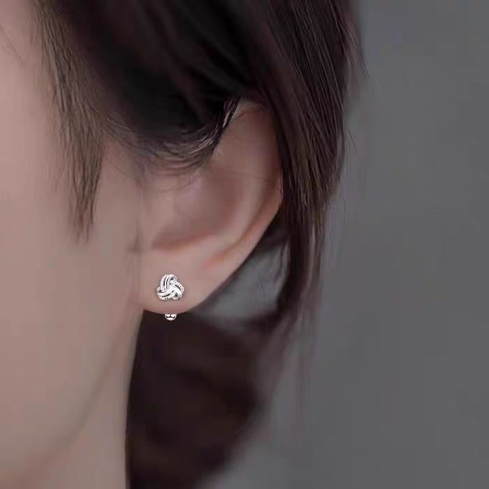 Women's Winding Ball Screw For Simple Temperament Entry Lux Design Stud Earrings