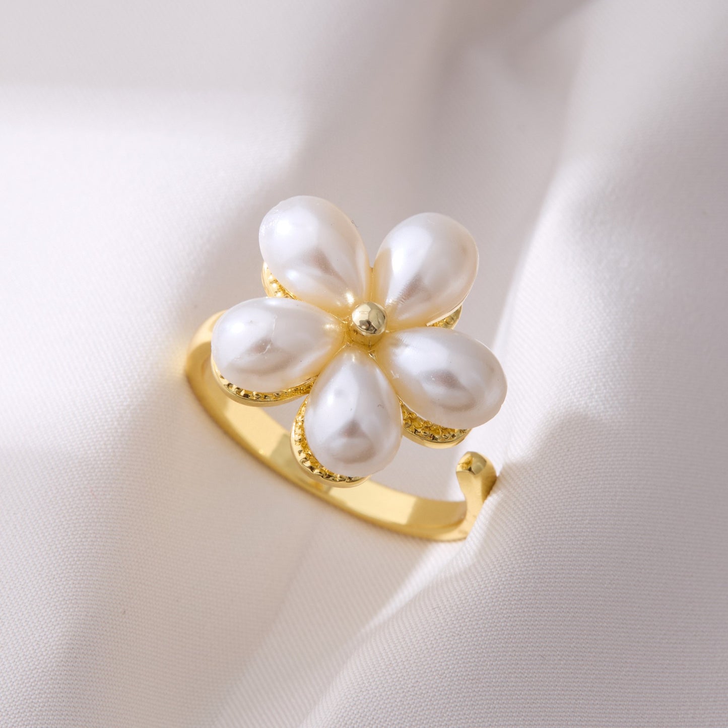 Valentine's Day Gift Flower Zircon Rotatable Ring