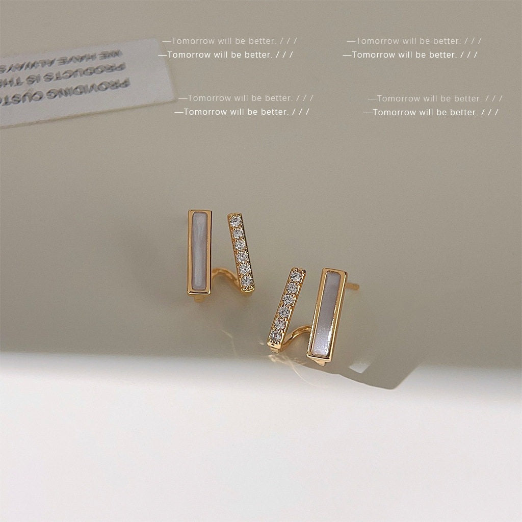 Micro Inlaid Zircon Geometric Niche Affordable Luxury Fashion High-grade Stud Earrings
