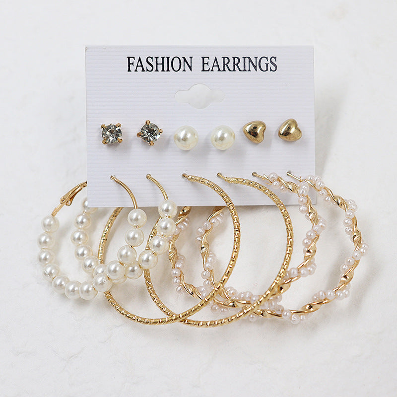 Women's Exaggerated Pearl Crystal Metal Pairs Plate Earrings