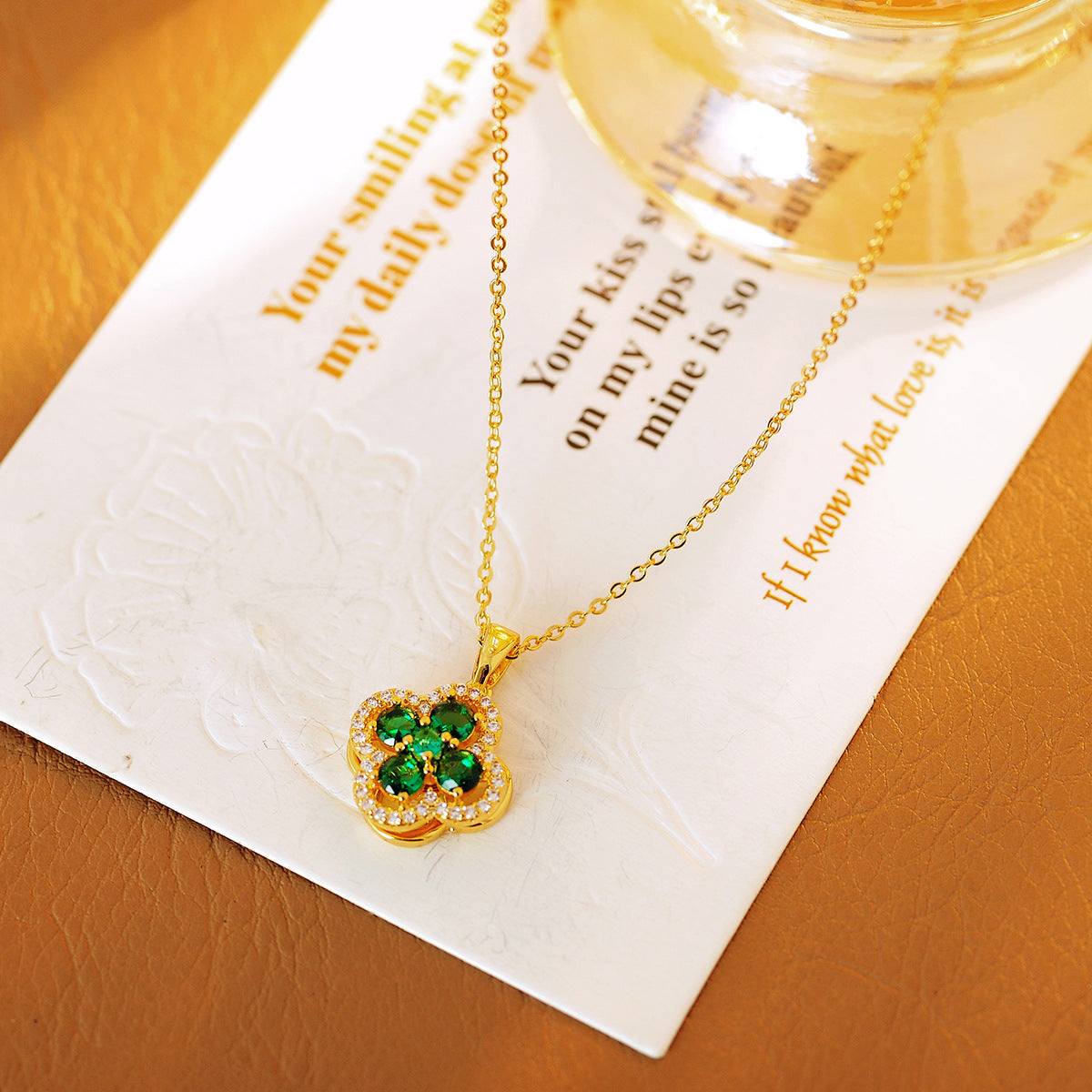 Exquisite Green Rotating Zircon Four-leaf Flower Necklaces