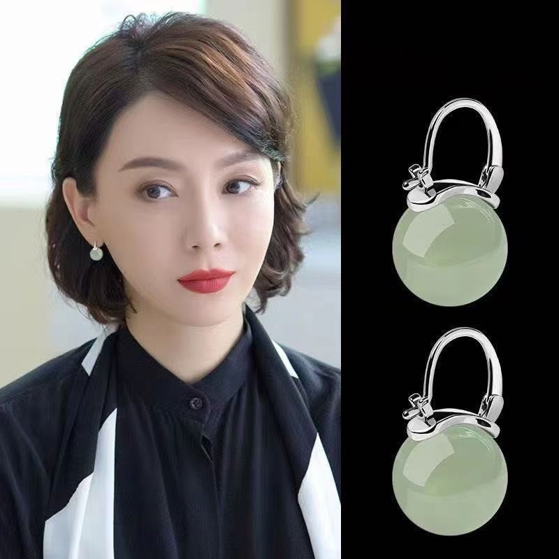 Design Imitation Jade Cat's Eye Stone Stylish Earrings