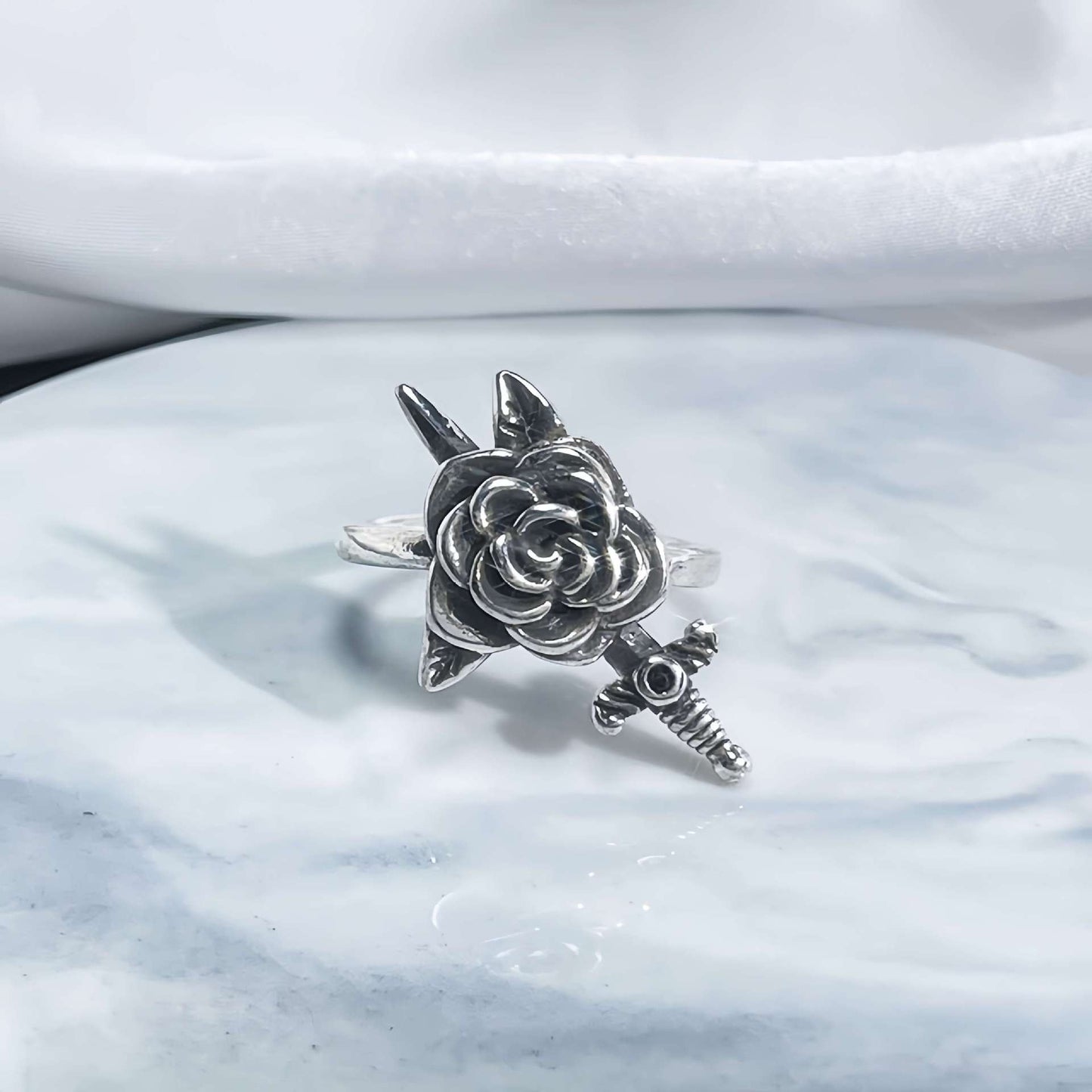 Women's Personalized Rose Refined Stylish Versatile Simple Flower High-grade Rings