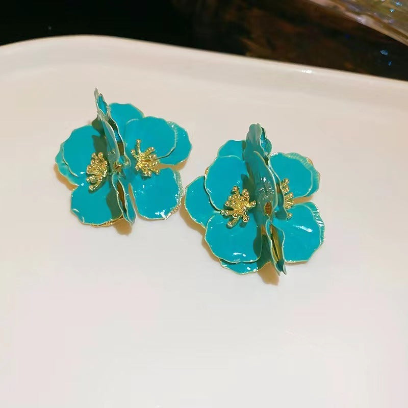 Women's Retro Red White Petal Ear Accessory Rings
