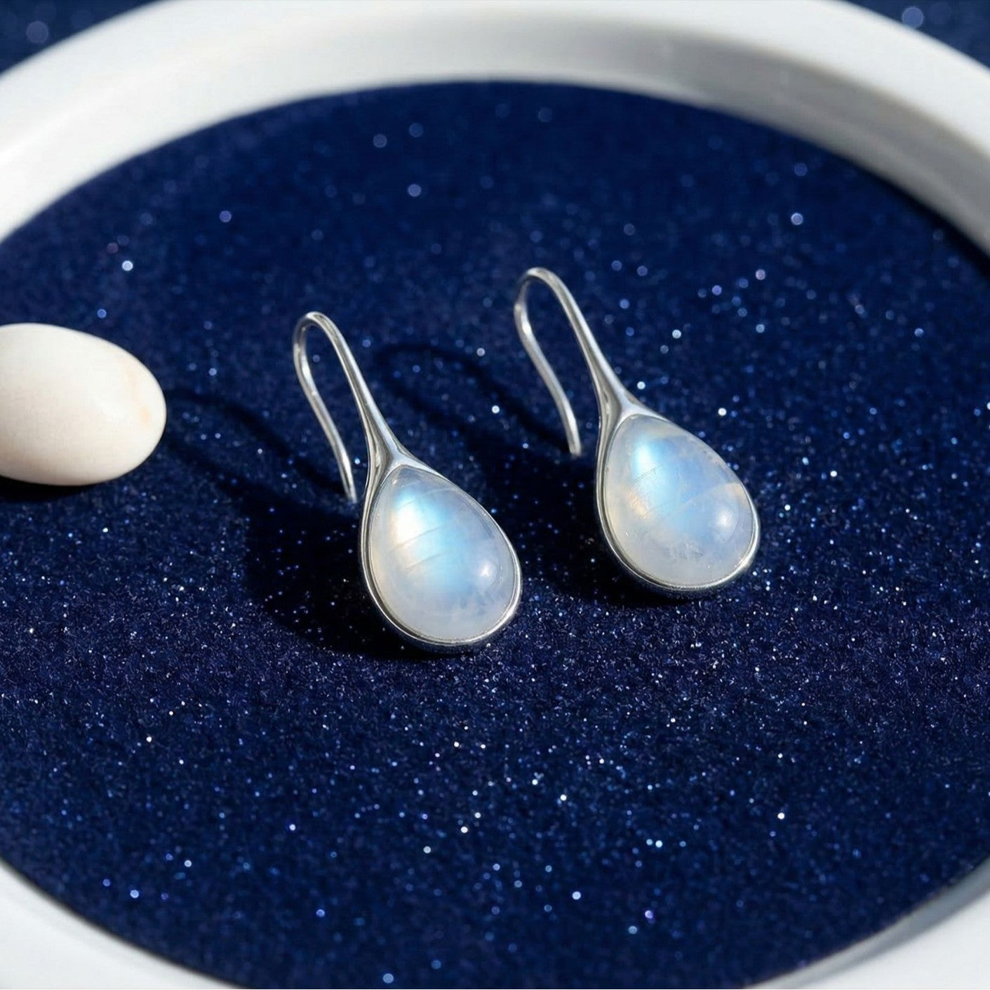 Hook Special Interest Temperament Wild Personality Stud Earrings