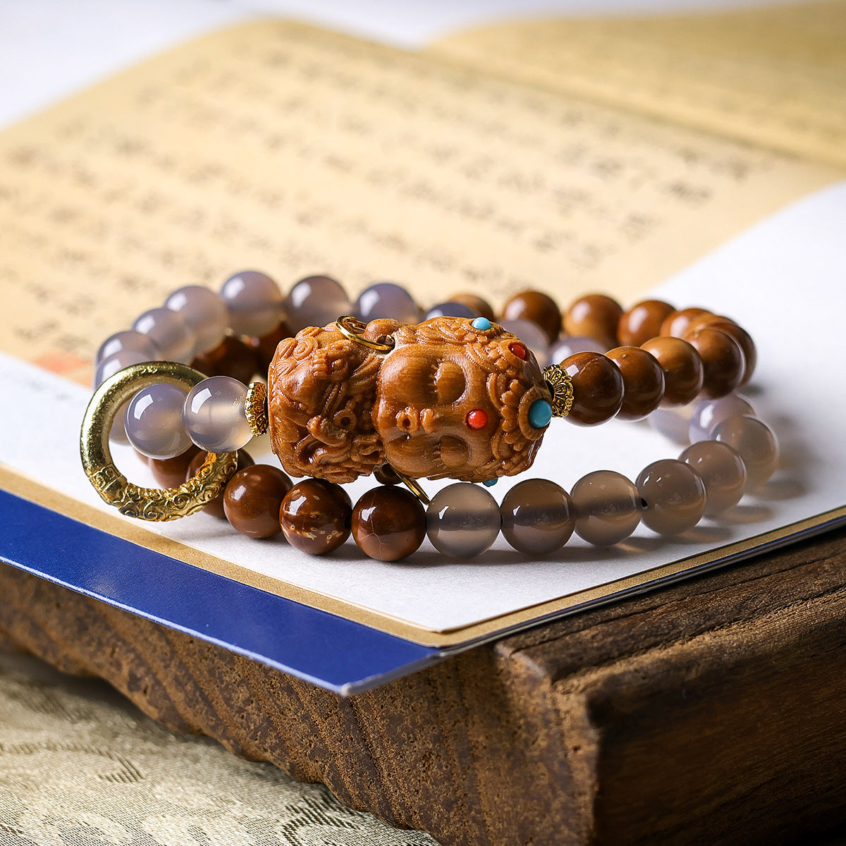 Cook With Smoky Gray Agate Double Crafts Ebony Green Bracelet