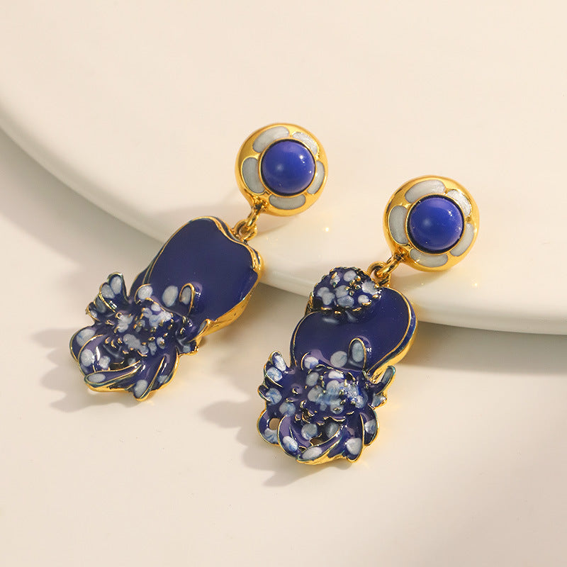 French Retro Asymmetric Flower Light Luxury Dripping Oil Geometric Earrings