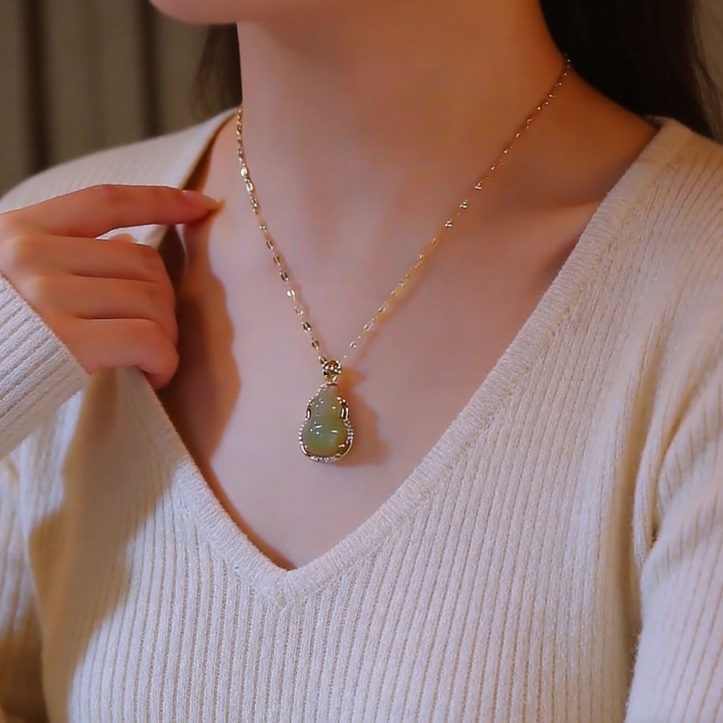 Titanium Steel No Fading Gourd Light Luxury Temperament Fashion Short Necklace