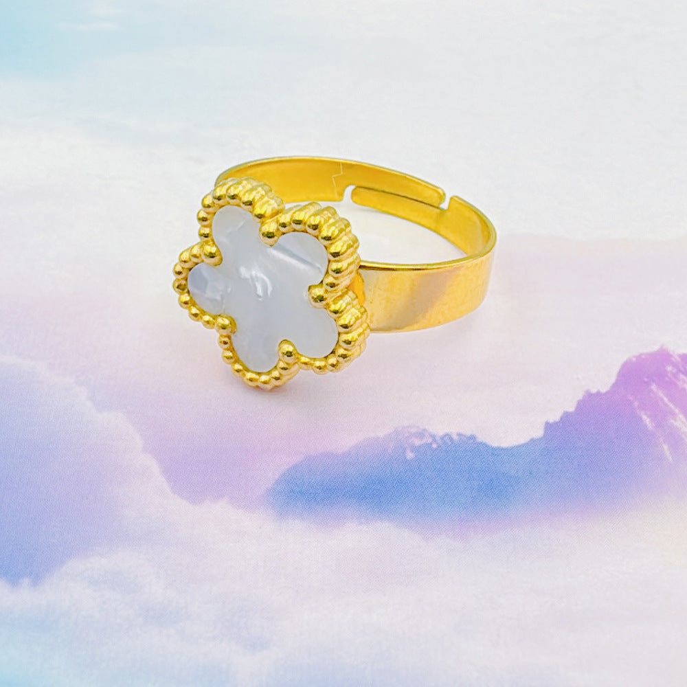 Five-leaf Flower Titanium Steel Parthenocissus Grass Ring