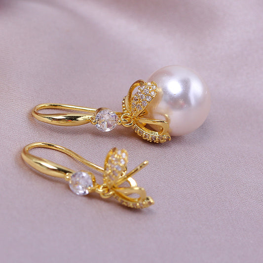 Women's Domestic Gold Flower Zircon Pearl Ear Stud Earrings