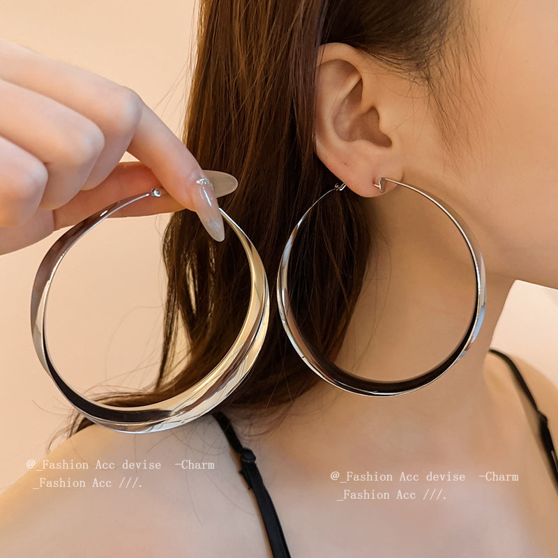 Needle Round Metal Simple Ear Niche Temperament Frosty Style Light Bracelets