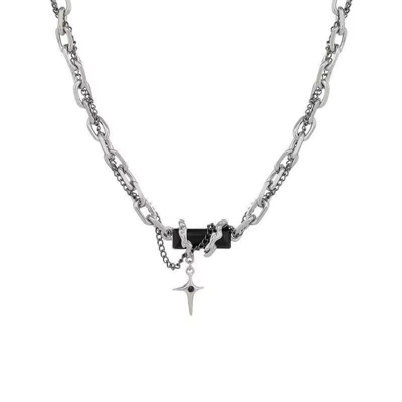 Winding Gem Combination Butterfly Pearl Stitching Niche Design Necklace
