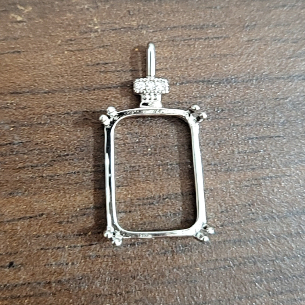 Size Style Copper Alloy Electroplated Sier Pendants