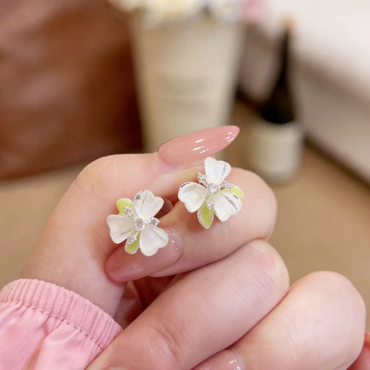 Fresh Flowers Exquisite Petite Temperament Wild Female Rings