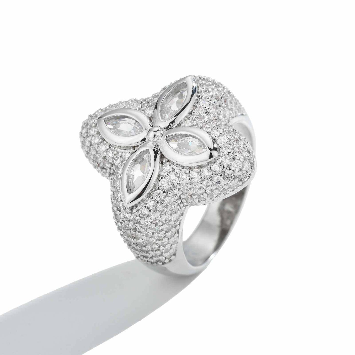Clover Zircon High Sense Hip Hop Trend Full Rings