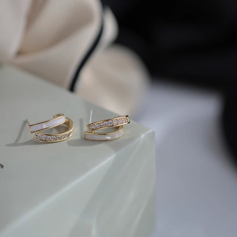 Shell Female High-grade Light Luxury Diamond Niche Temperament Rings