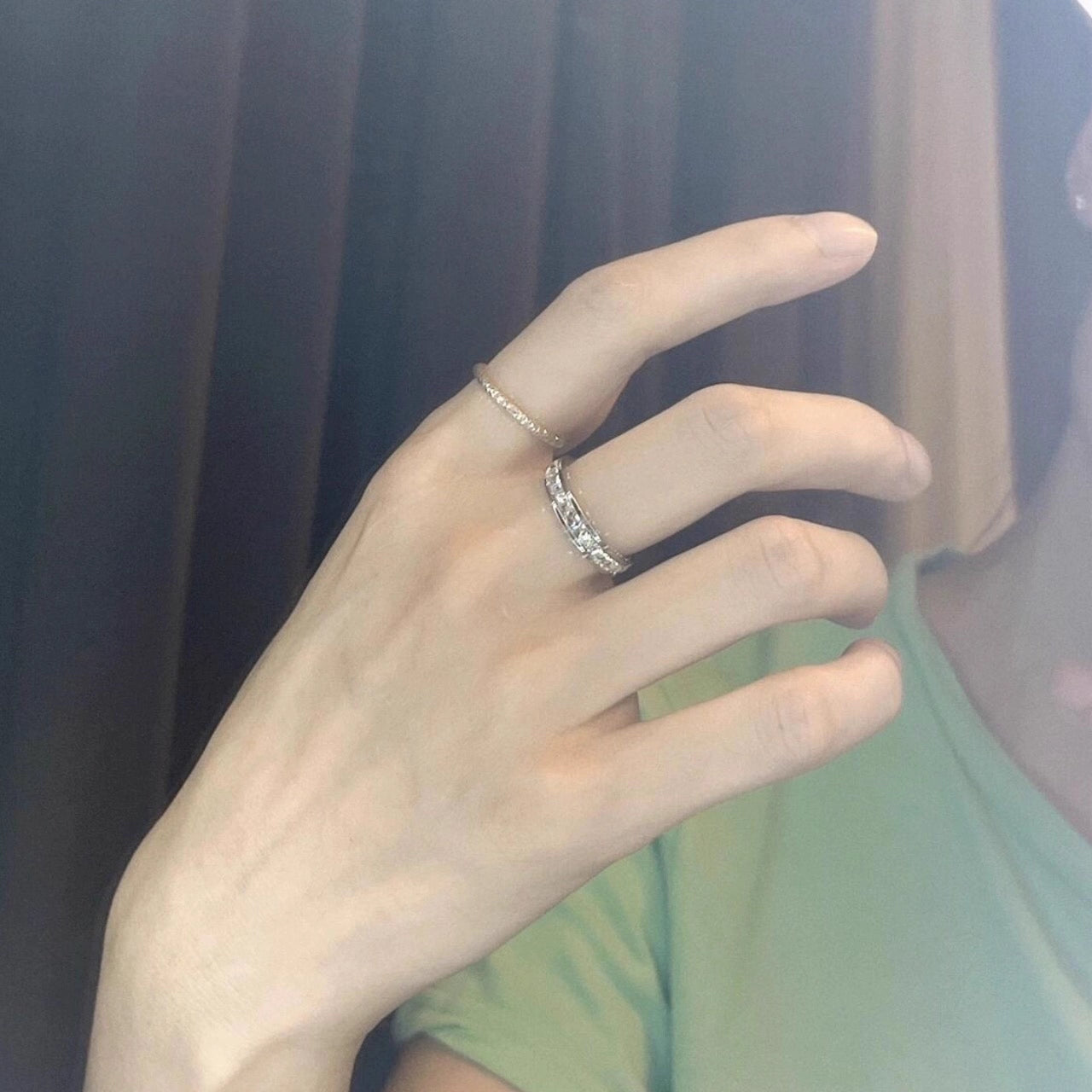 Starry Female Titanium Steel No Fading Full Diamond Cold Wind Rings