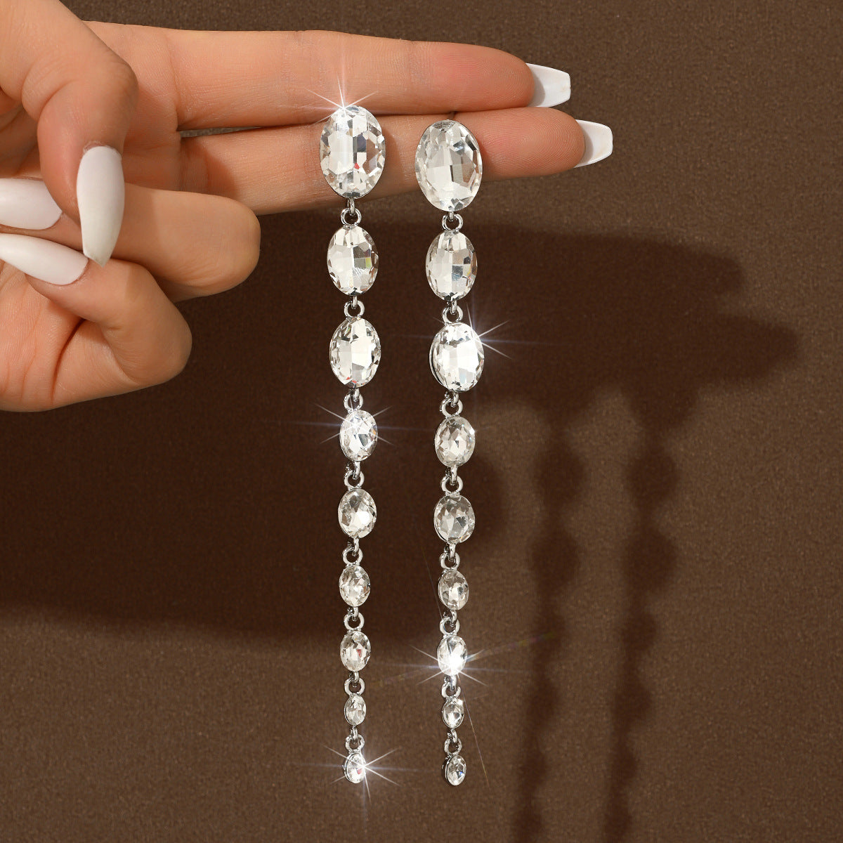 Women's Palace Water Drop Tassel Long Good-looking Earrings