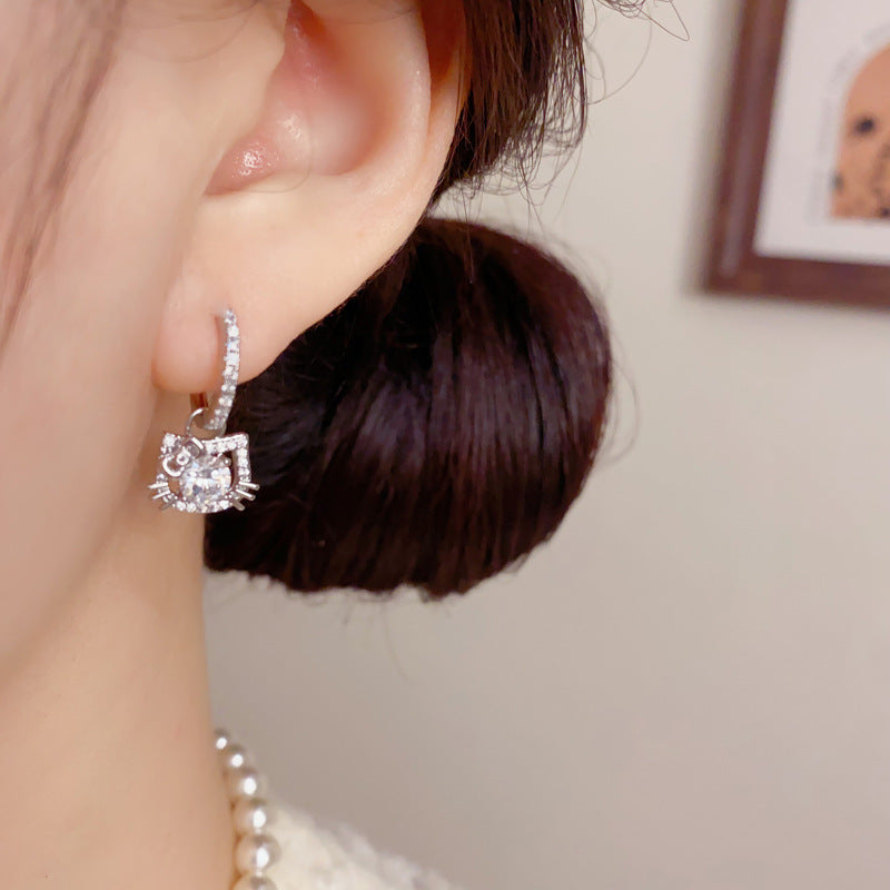 Women's Zircon Cat Clip Temperament Entry Lux Simple Ear Buckle