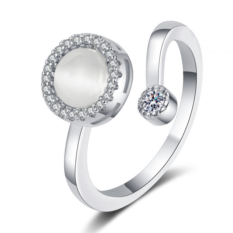 Women's Rotatable Design Fashion Personality Trendy Cold Light Rings
