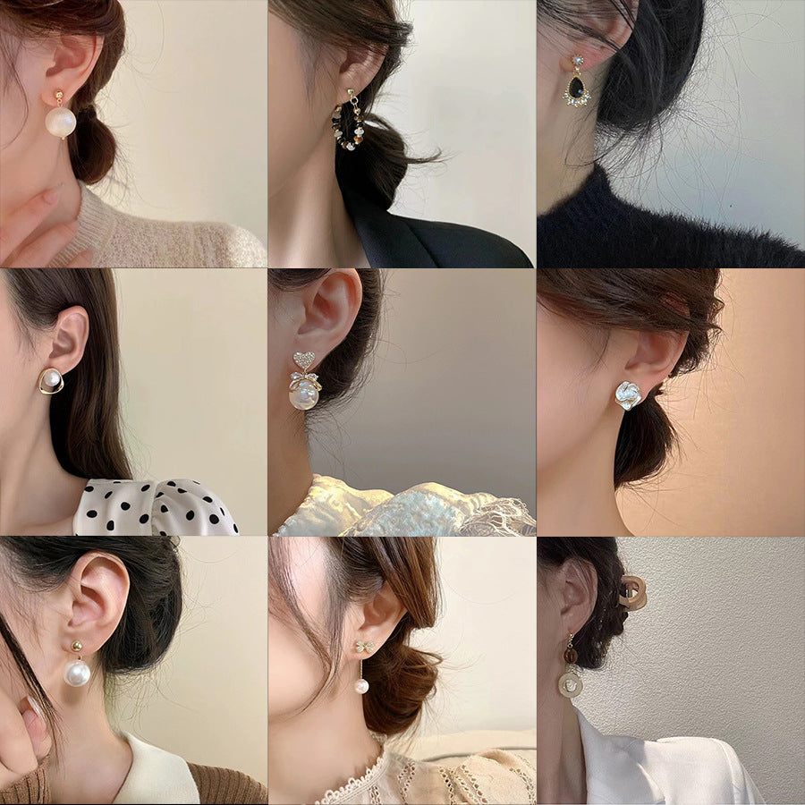 High-grade Retro Baroque Good-looking Pearl Niche Winter Earrings
