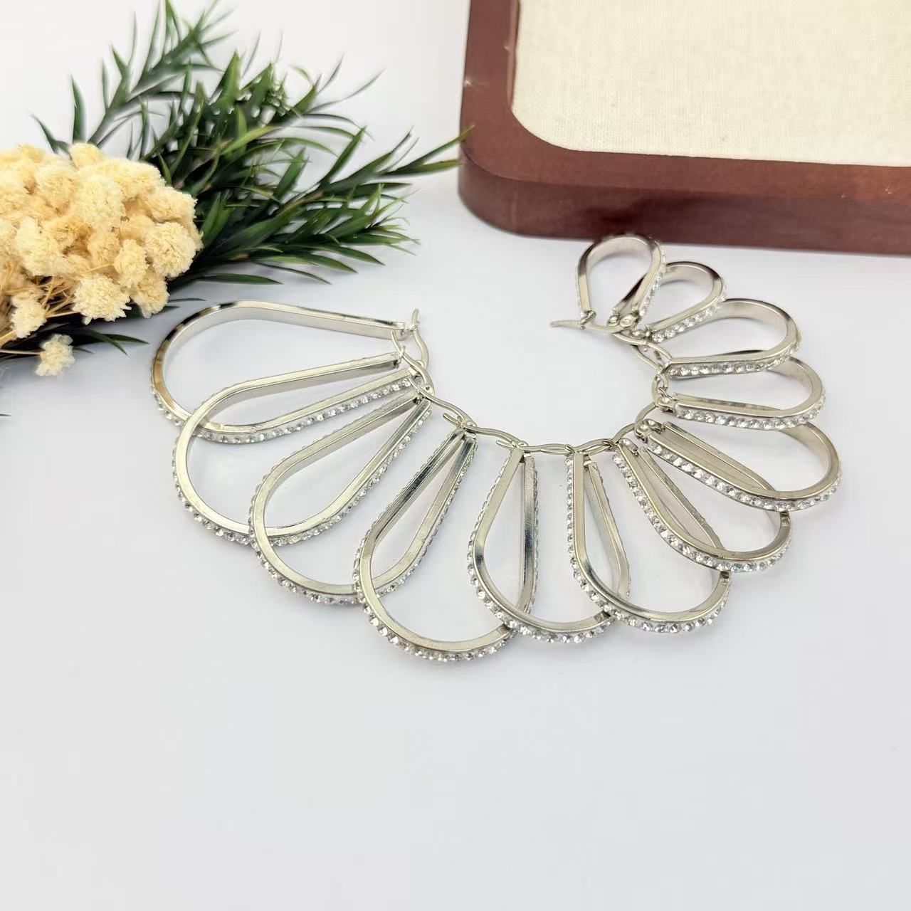 Steel Love Alloy Design High-grade Light Earrings