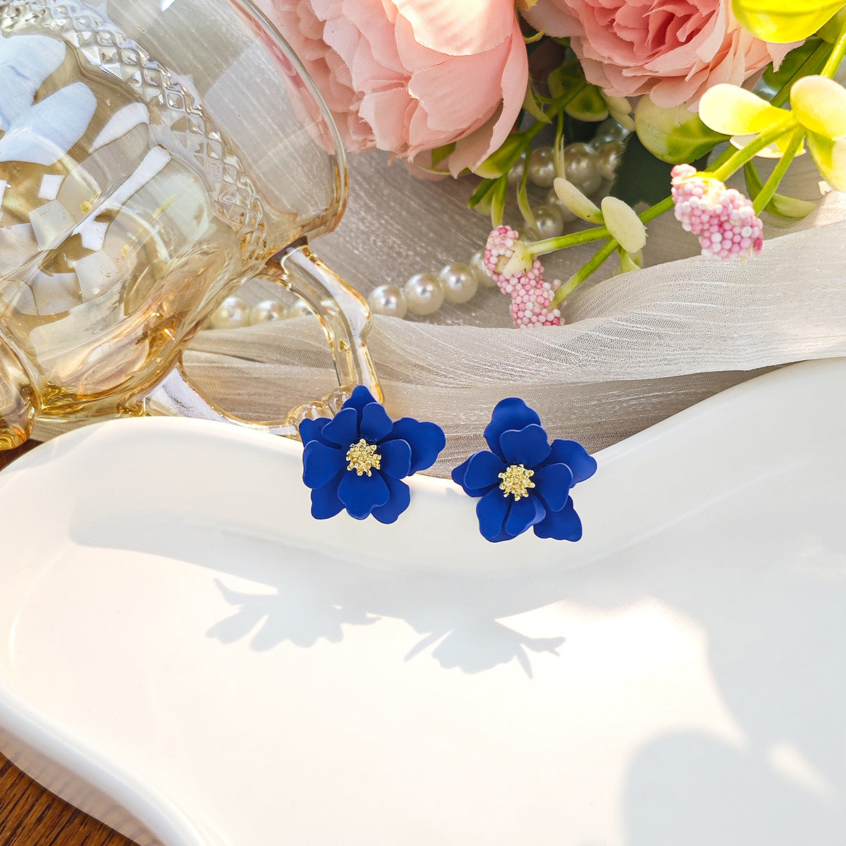 Frosted Flower Female Fashion Petal Sweet Natural Graceful Stud Earrings